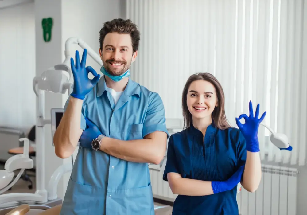 Jak poprawnie używać dentystą czy dentystom? Odkryj różnice gramatyczne